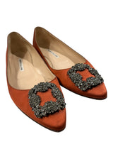 MANOLO BLAHNIK HANGISI SATIN FLATS 40