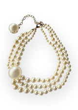 CHANEL PEARL CC NECKLACE