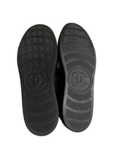 CHANEL BLACK MESH AND SUEDE SNEAKERS 38