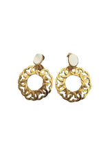 CHANEL CC PEARL VINTAGE EARRINGS