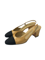 CHANEL TWOTONE LEATHER SLINGBACK 39.5