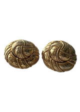 CHANEL CC VINTAGE CLIP EARRINGS