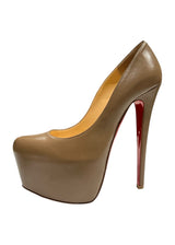 CHRISTIAN LOUBOUTIN PUMPS 36