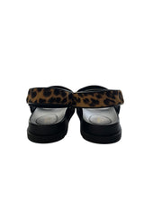 GUCCI LEOPARD DAD SANDALS 37.5