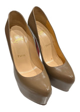 CHRISTIAN LOUBOUTIN PUMPS 36