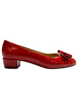 FERRAGAMO PATENT BALLERINA 36
