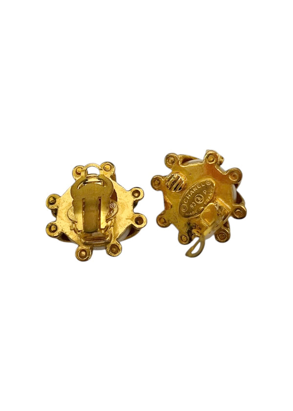 CHANEL PEARL VINTAGE EARRINGS