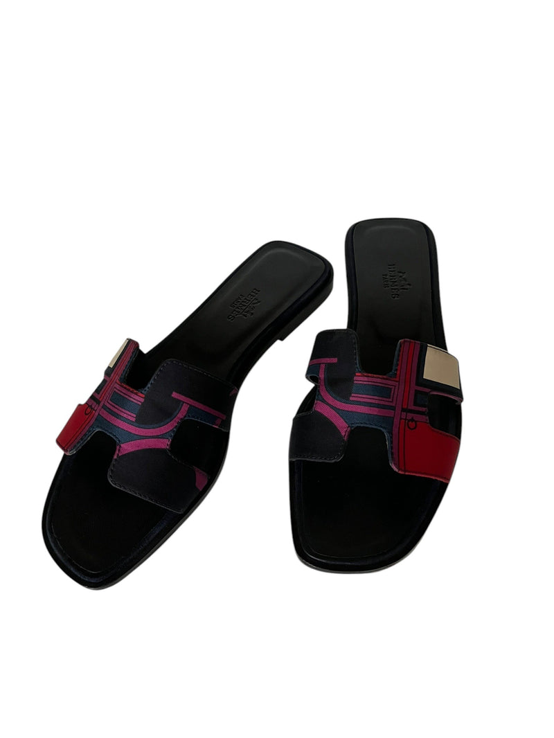 ORAN SANDALS