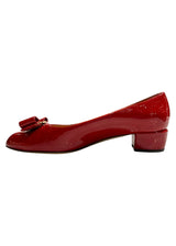 FERRAGAMO PATENT BALLERINA 36