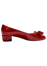 FERRAGAMO PATENT BALLERINA 36