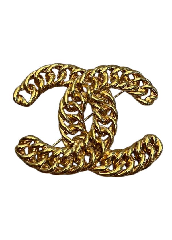 CHANEL VINTAGE BROOCH