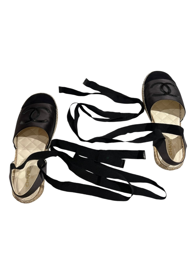 CHANEL SANDALS 36
