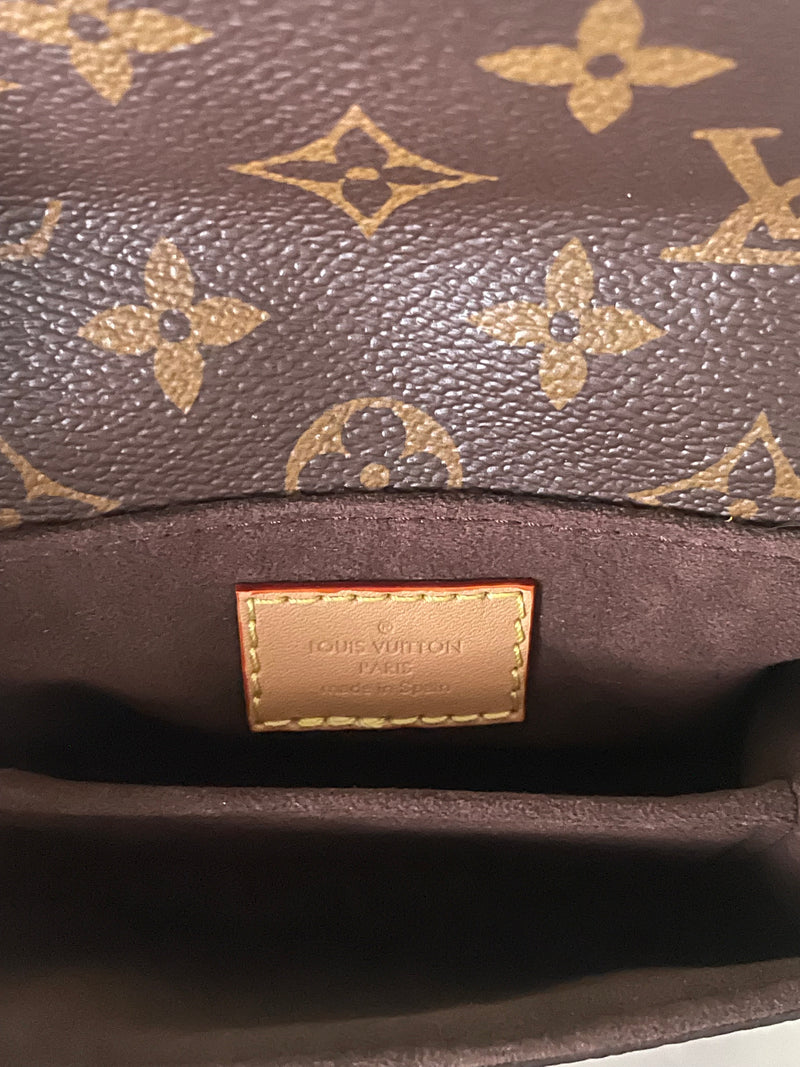 LOUIS VUITTON MINI METIS