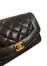 VINTAGE CHANEL DIANA BAG