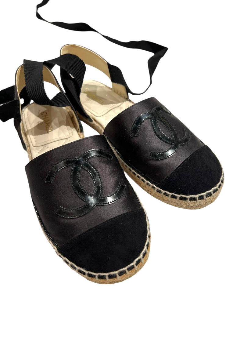 CHANEL SANDALS 36