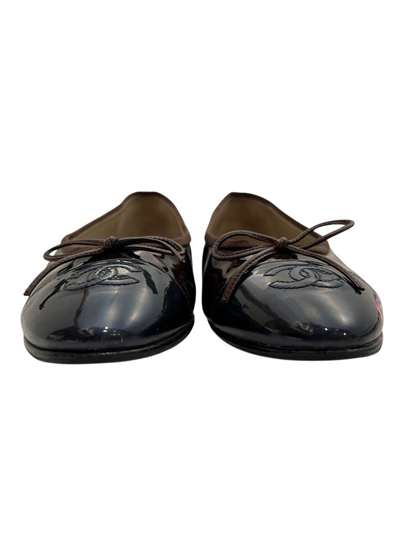 CHANEL BRONWN PATENT FLATS 37.5