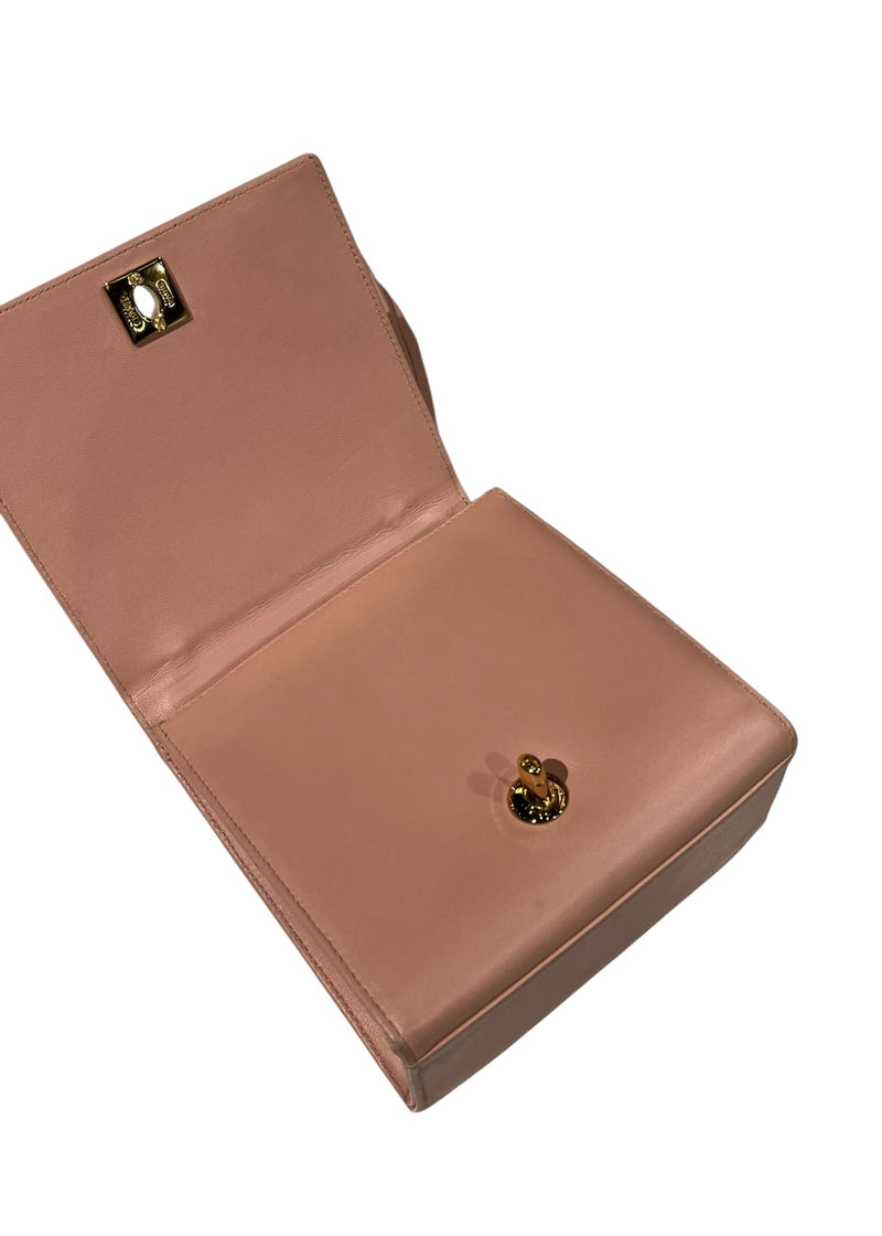 CHANEL PINK VINTAGE HANDBAG