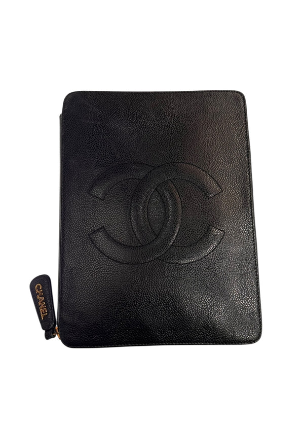 CHANEL CAVIAR CLUTCH BAG