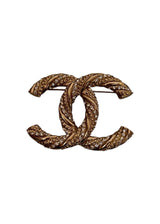 CHANEL CC RHINESTONE BROOCH