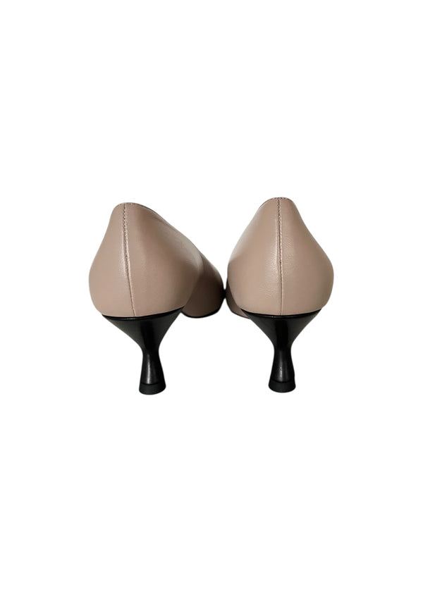 PRADA NUDE PUMPS 36.5