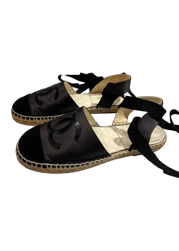CHANEL SANDALS 36