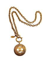 CHANEL VINTAGE CC MEDALLION NECKLACE