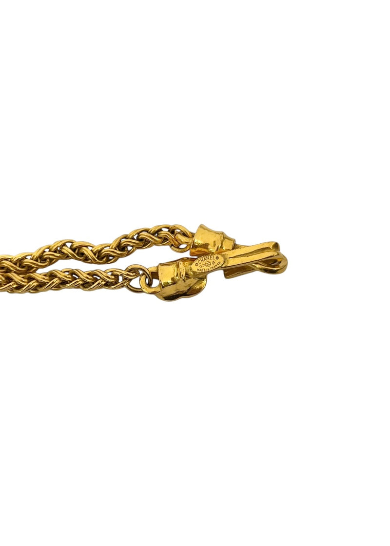 CHANEL VINTAGE NECKLACE