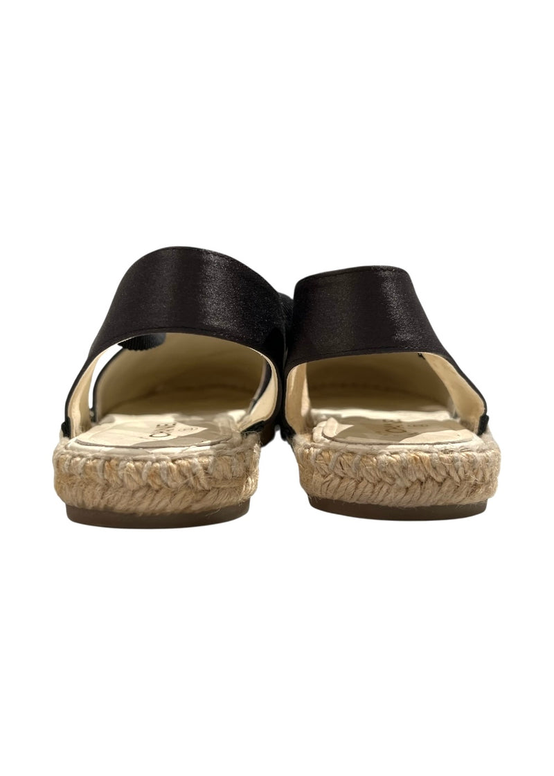 CHANEL SANDALS 36