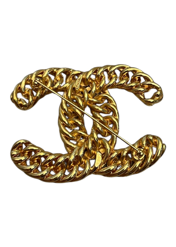 CHANEL VINTAGE BROOCH