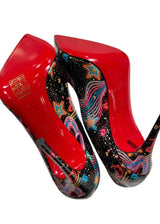CHRISTIAN LOUBOUTIN 39