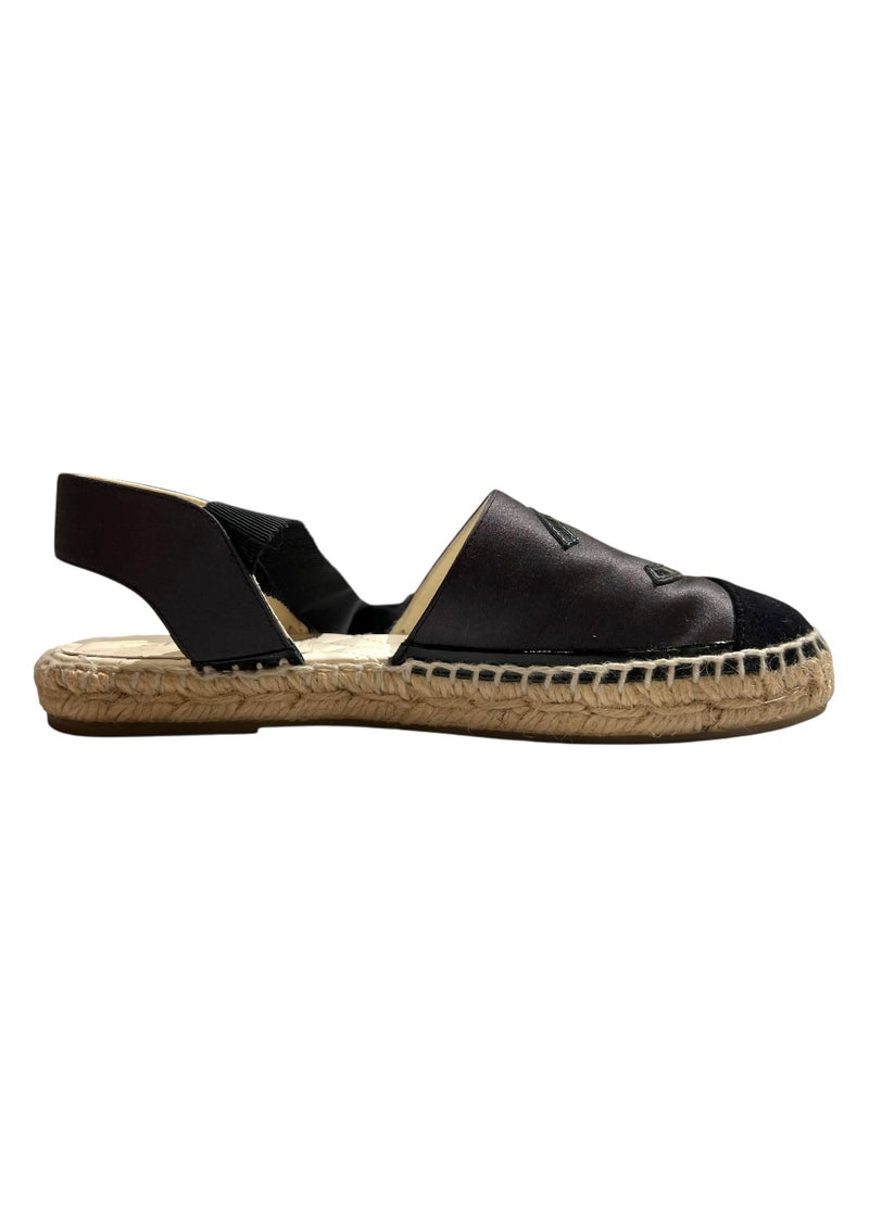 CHANEL SANDALS 36