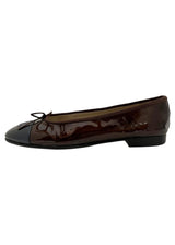 CHANEL BRONWN PATENT FLATS 37.5